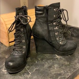 Guess Grey Side ZIP Lace up Booties